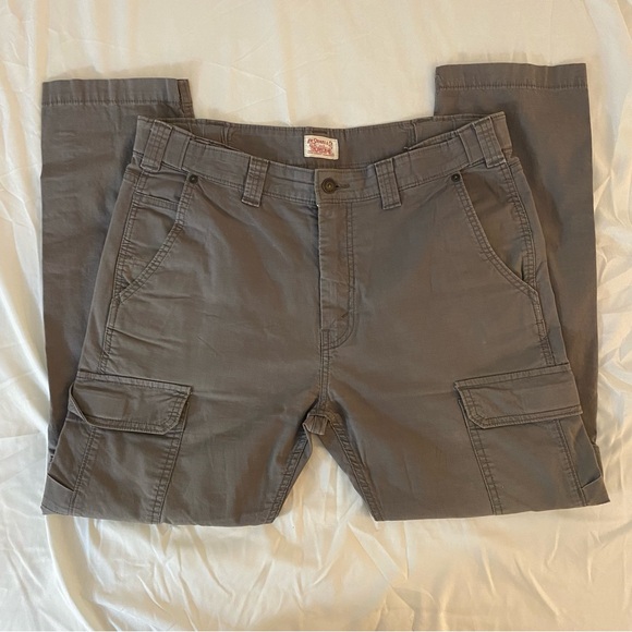 502 Taper Hybrid Cargo Pants - Picture 2 of 7